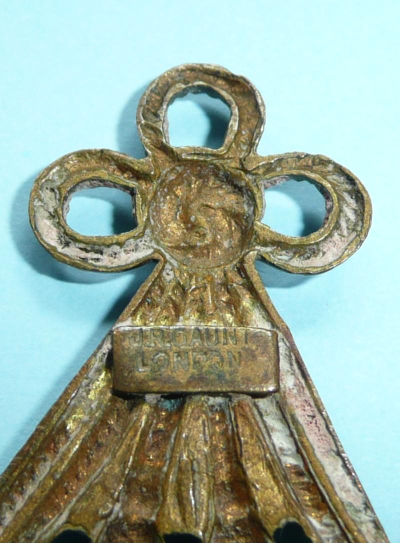 Nottinghamshire Yeomanry (Sherwood Rangers) Brass Cap Badge - Gaunt Tablet