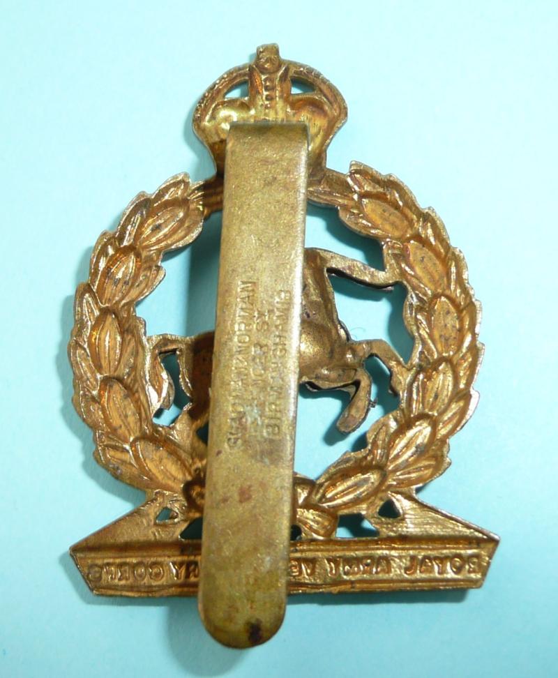 Royal Army Veterinary Corps (RAVC) Other Ranks Bi-Metal Cap Badge, King's Crown - Gladman & Norman