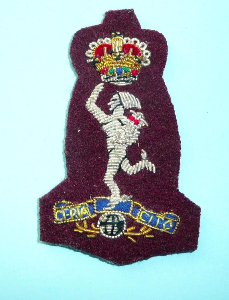 Royal Corps of Signals Officer's Beret Badge, Maroon Backing (Airborne attached)