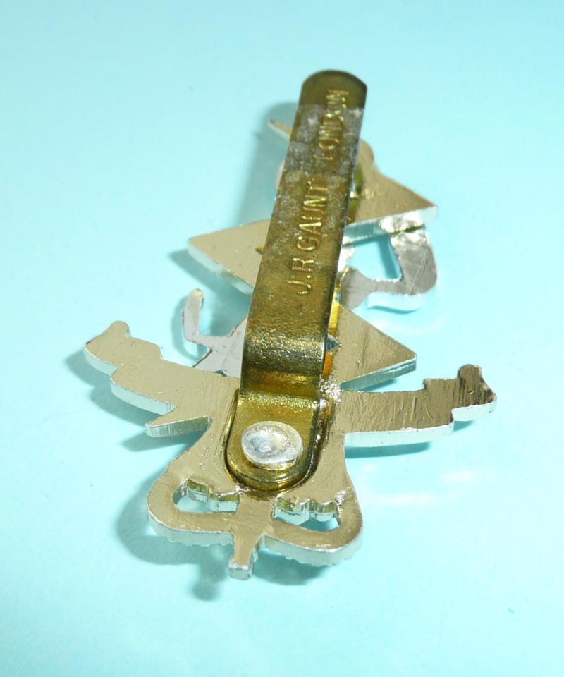 REME Other Ranks AA Anodised Staybrite Cap Badge, QEII issue - Gaunt London Brass Slider