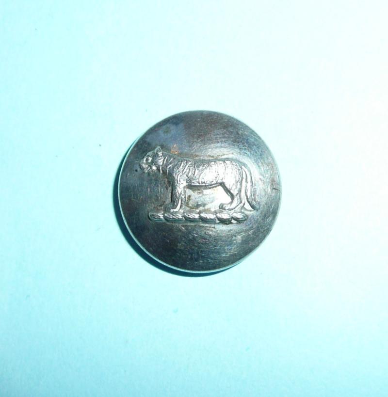 Royal Munster Fusiliers (RMF) Mess Orderlies Waiters Silver Plated Medium Pattern Button