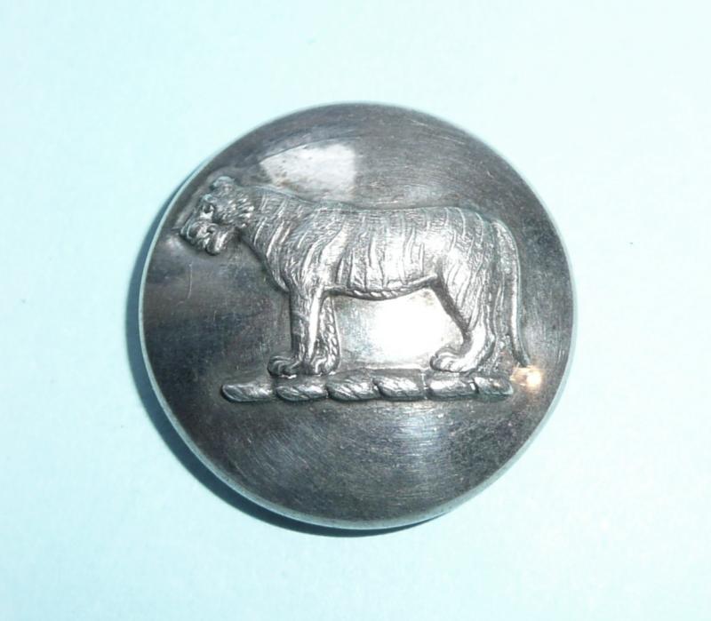 Royal Munster Fusiliers (RMF) Mess Orderlies Waiters Silver Plated Large Pattern Button